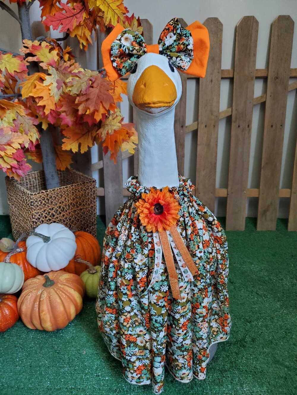 28" Porch Goose Dress & Bow Set Fall
